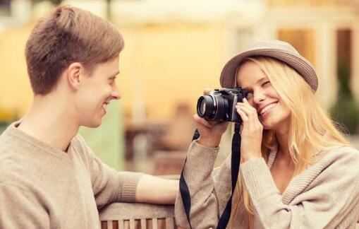 年轻人挽回女友短信大全,说什么可以挽回