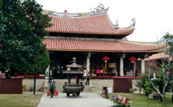 择吉日拜庙让你心想事成  拜庙需要注意的事项