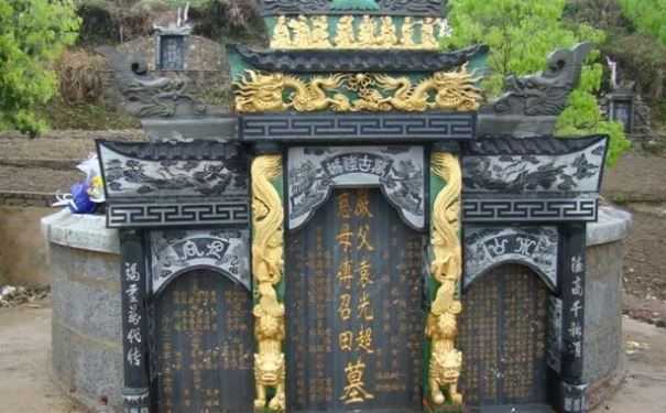 选立碑吉日方位要注意的几点事项