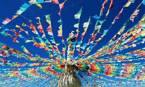 风水命理：结婚黄道吉日查询_辅助运势